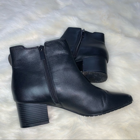 Bandolino Floella Booties in Black - Picture 9 of 16
